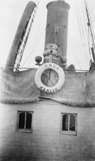 The Karluk with crew on deck